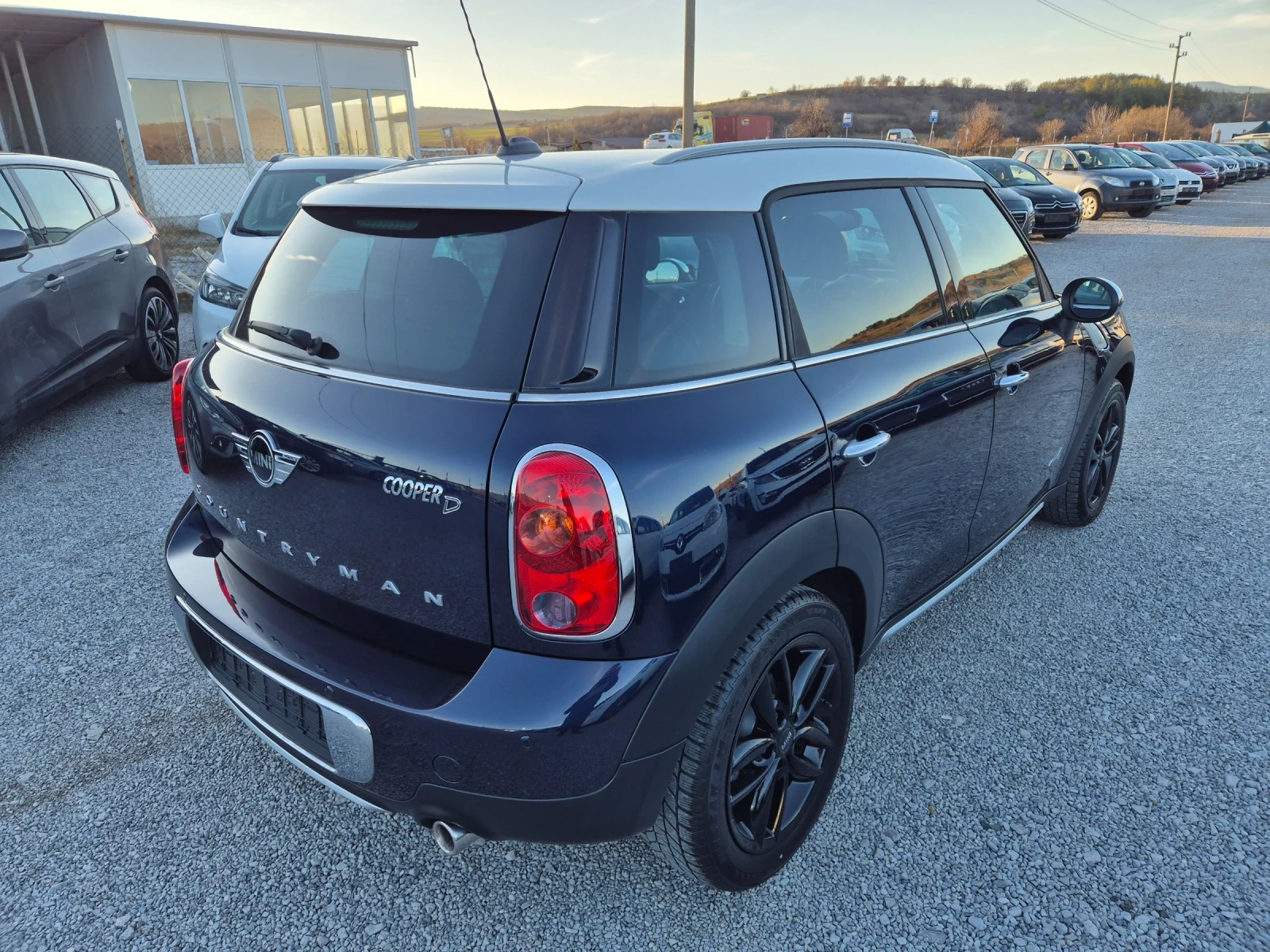 Mini Countryman 2.0 D 4x4 Avtomat e6 - изображение 4