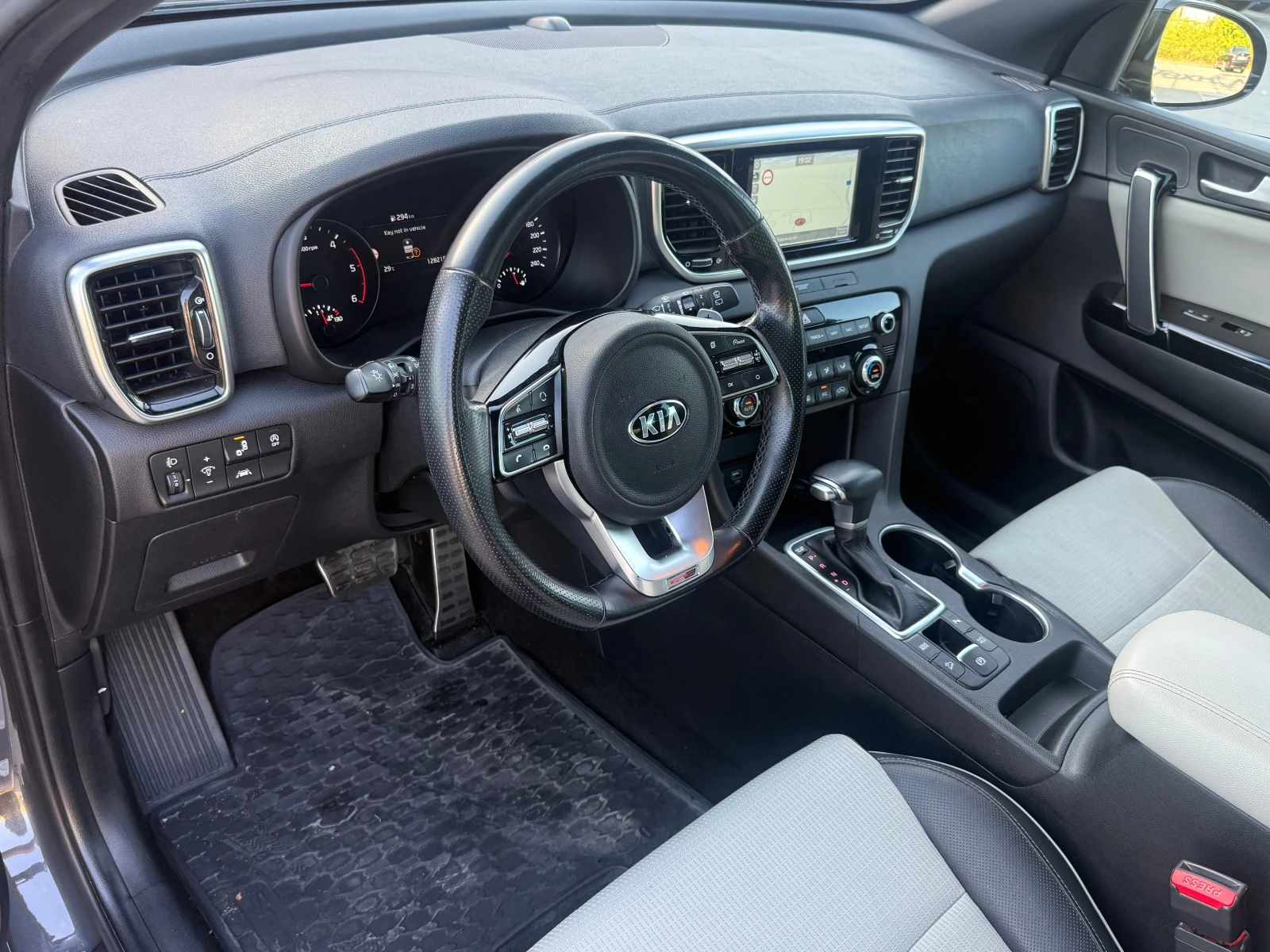 Kia Sportage 1.6d GT-line FULL - изображение 7