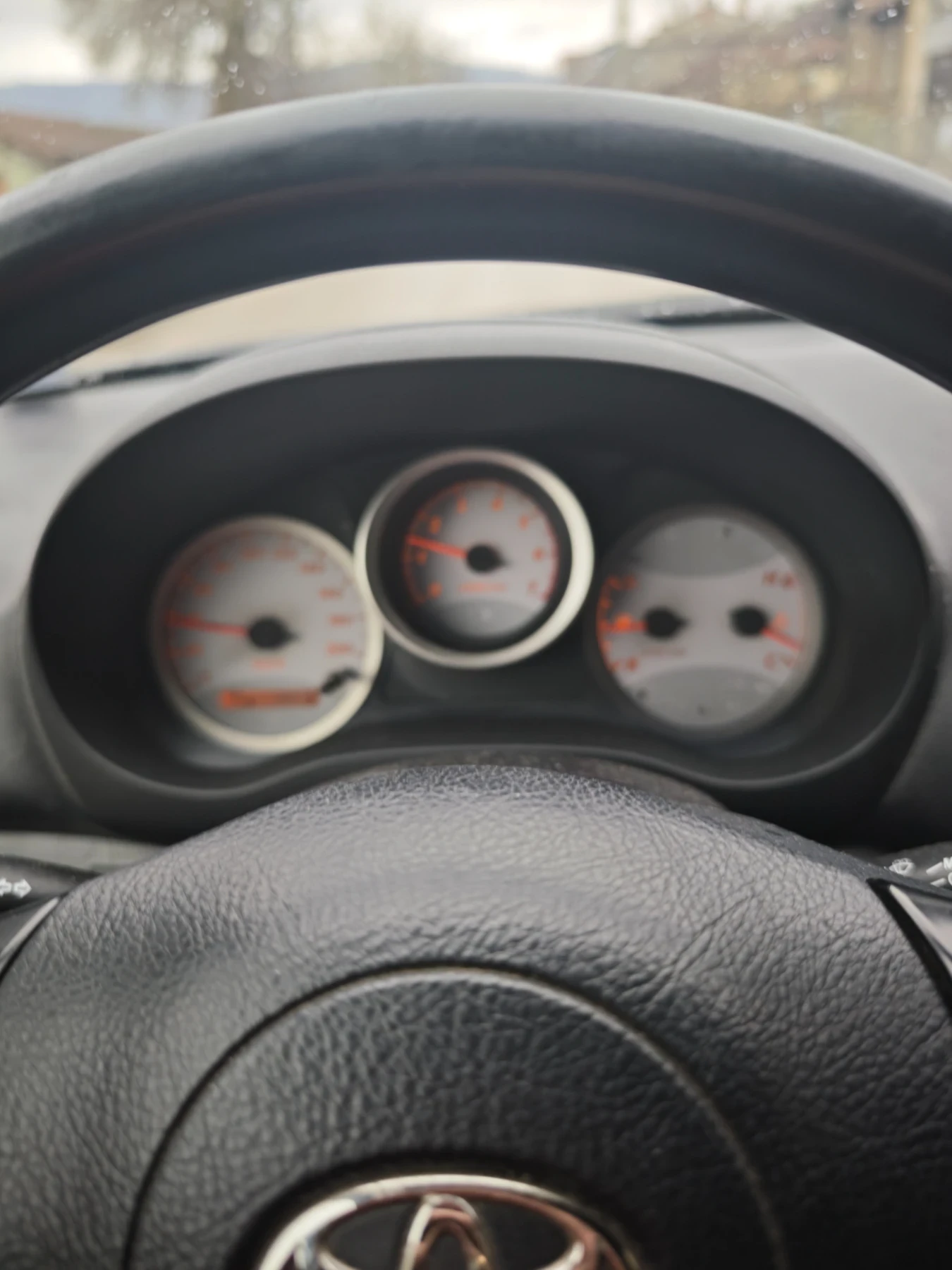 Toyota Rav4 | Mobile.bg � ����������� 12