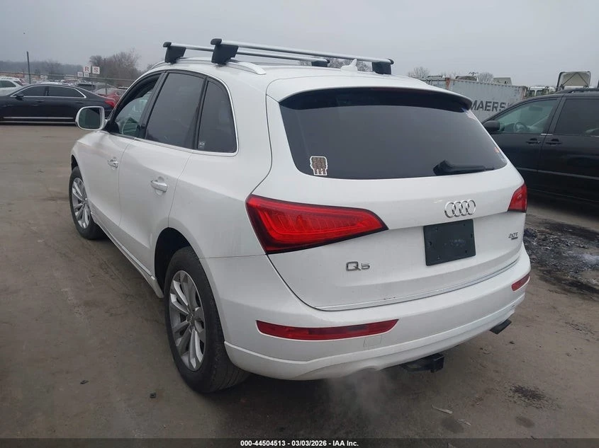Audi Q5 2.0T PREMIUM, снимка 4 - Автомобили и джипове - 53856728