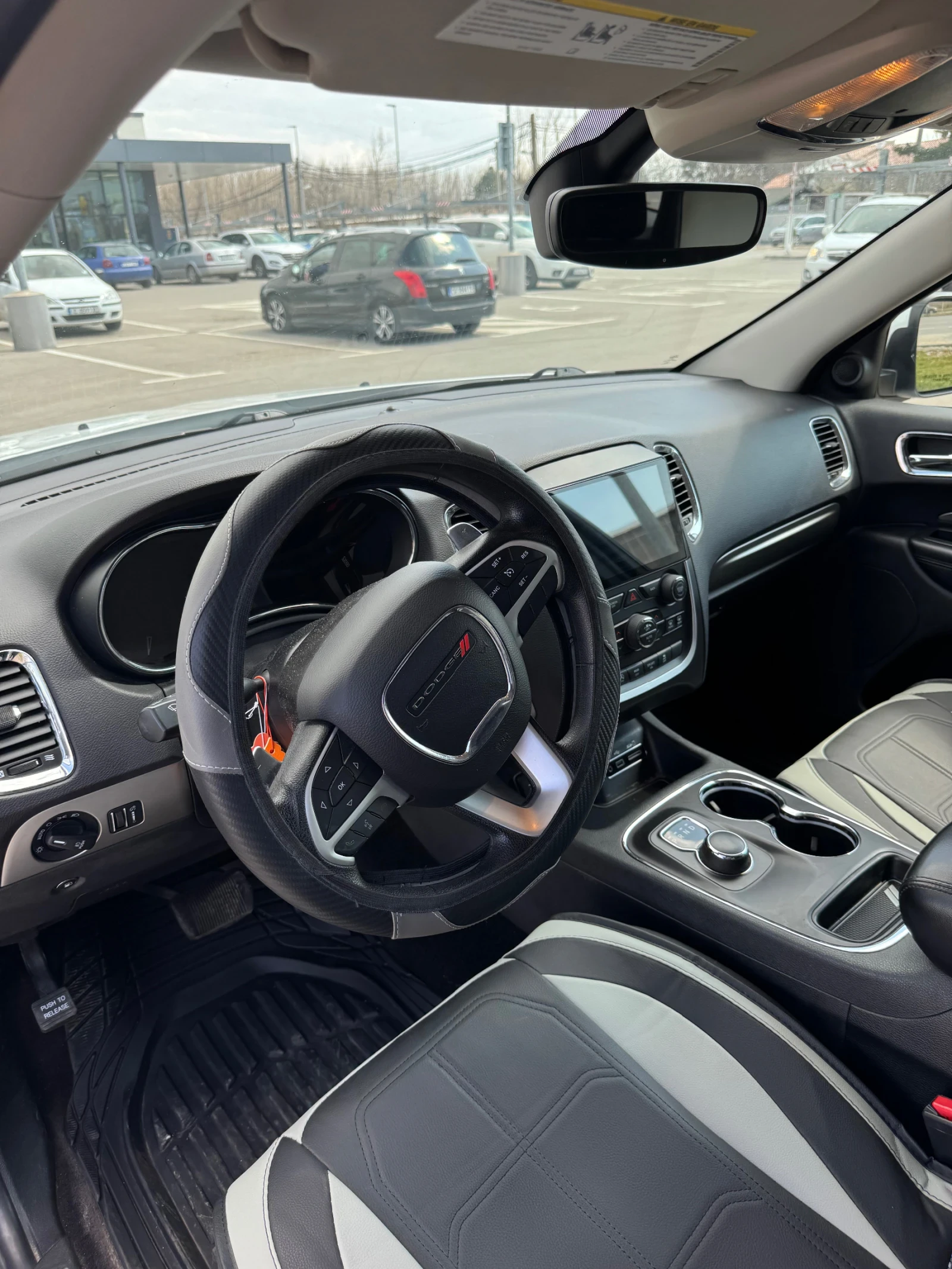 Dodge Durango, снимка 15 - Автомобили и джипове - 53985025