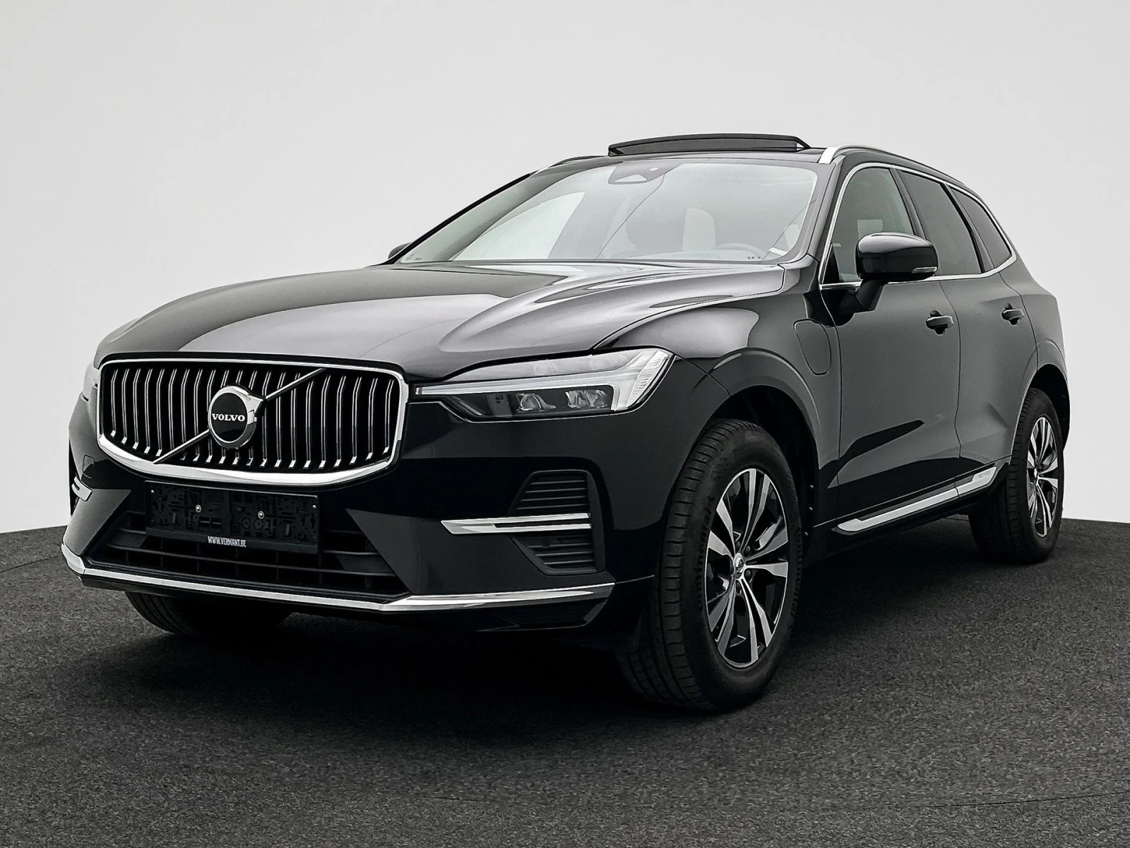 Volvo XC60 T6 Inscription Hybrid, снимка 2 - Автомобили и джипове - 54143950