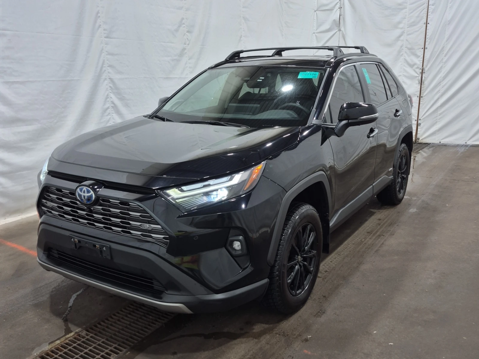 Toyota Rav4 HYBRID LIMITED * * CARFAX * * АВТО КРЕДИТ * * 