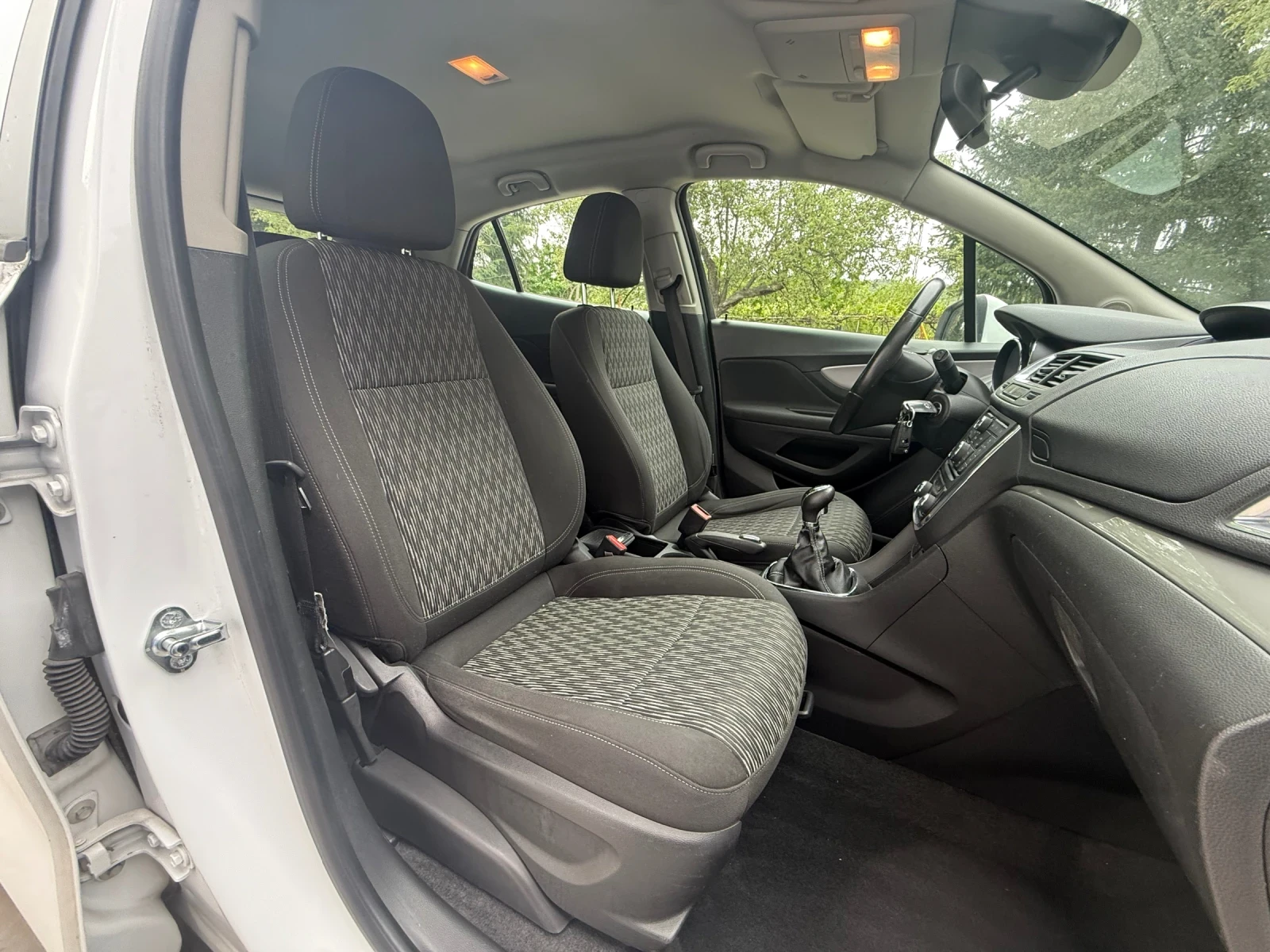 Opel Mokka 1.6i* 137 000км.* , снимка 9 - Автомобили и джипове - 54455847