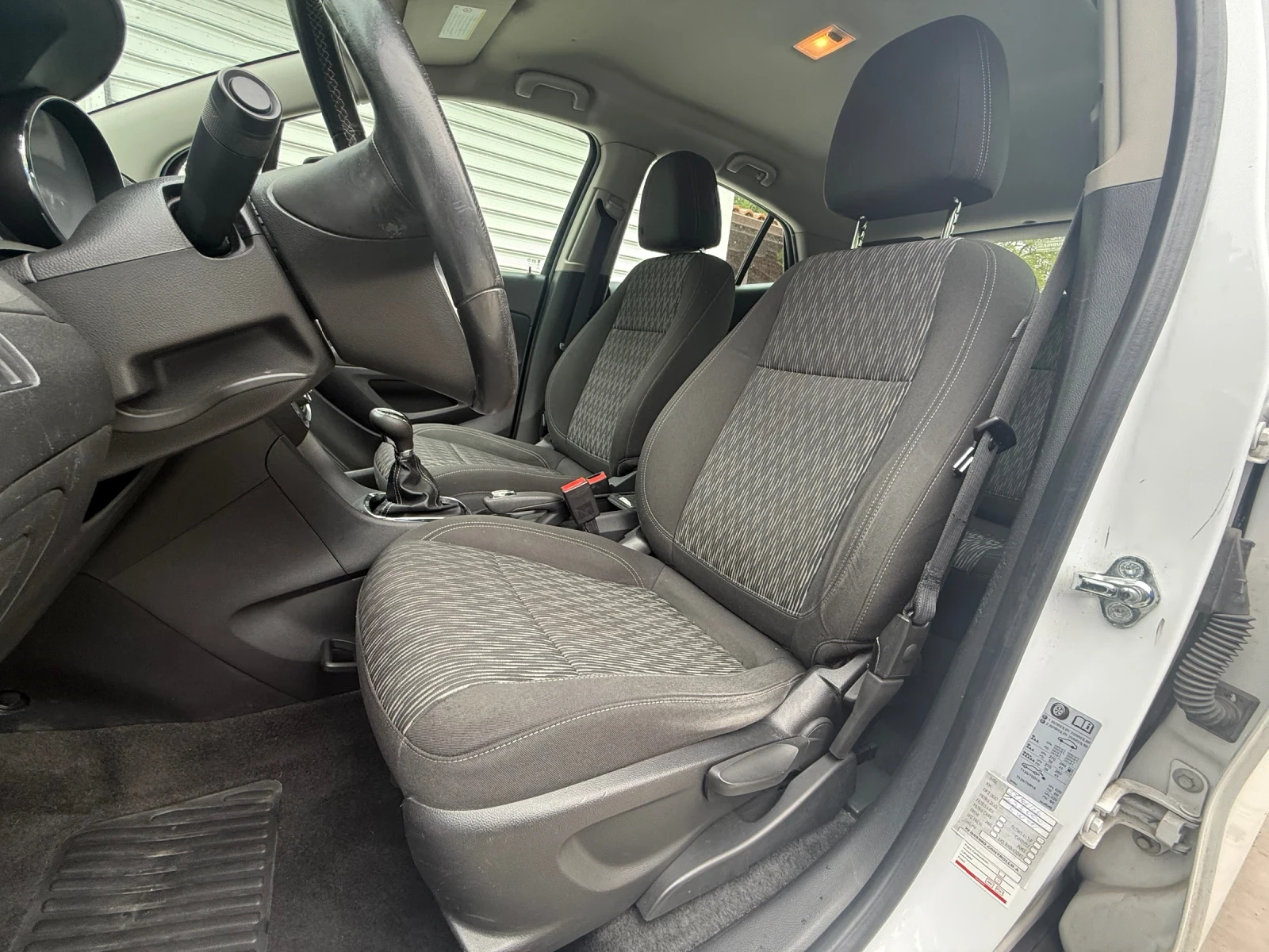 Opel Mokka 1.6i* 137 000км.* , снимка 8 - Автомобили и джипове - 54455847