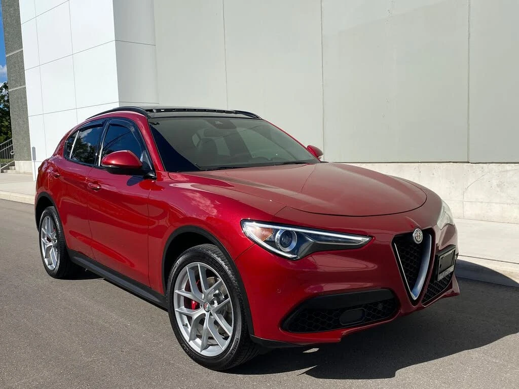 Alfa Romeo Stelvio Ti Sport AWD !SPECIAL! PANO/CAM/CARBON, снимка 2 - Автомобили и джипове - 55011917