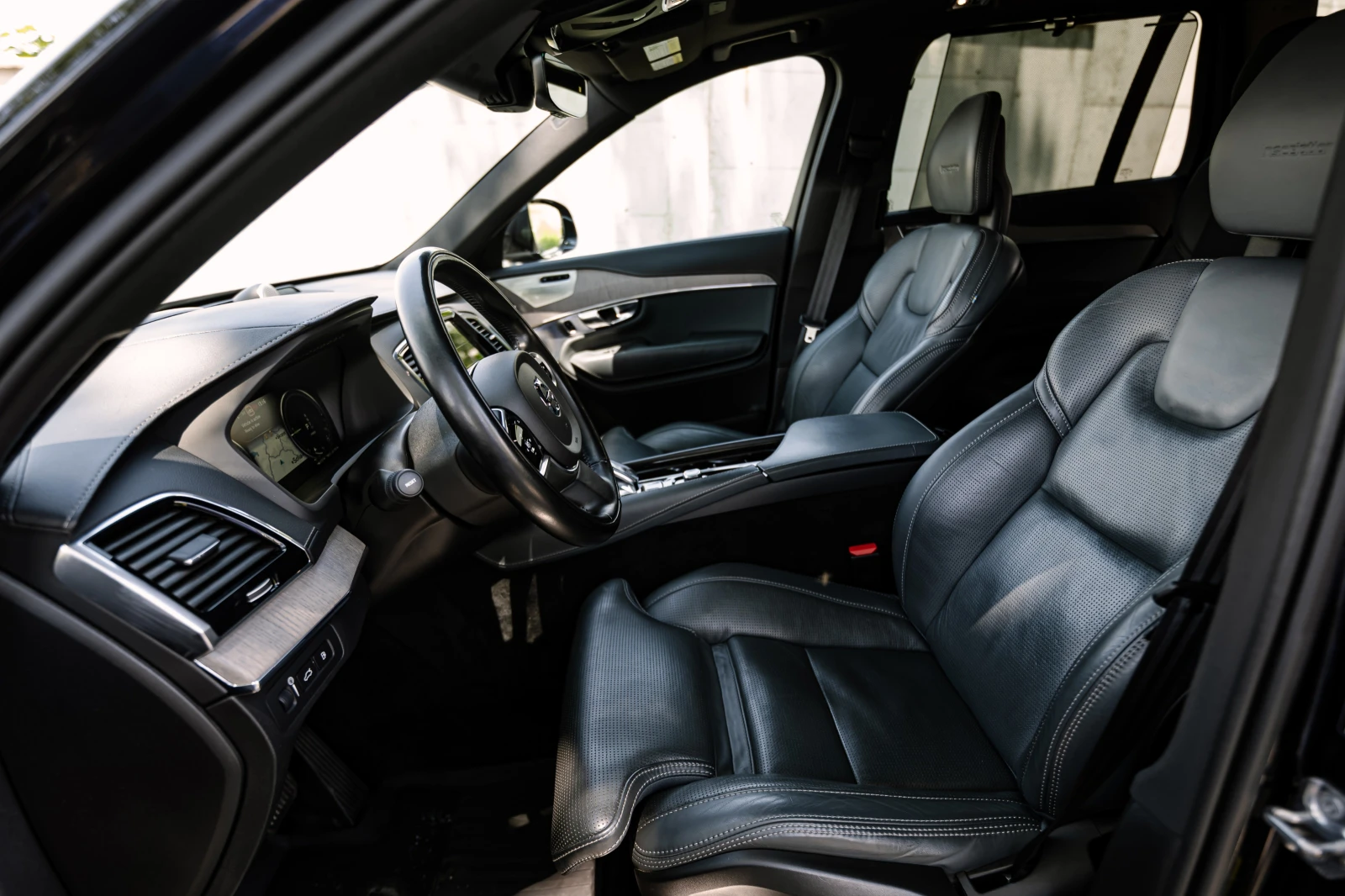Volvo Xc90 T8 Inscription| AWD| Twin Engine, снимка 7 - Автомобили и джипове - 55122052