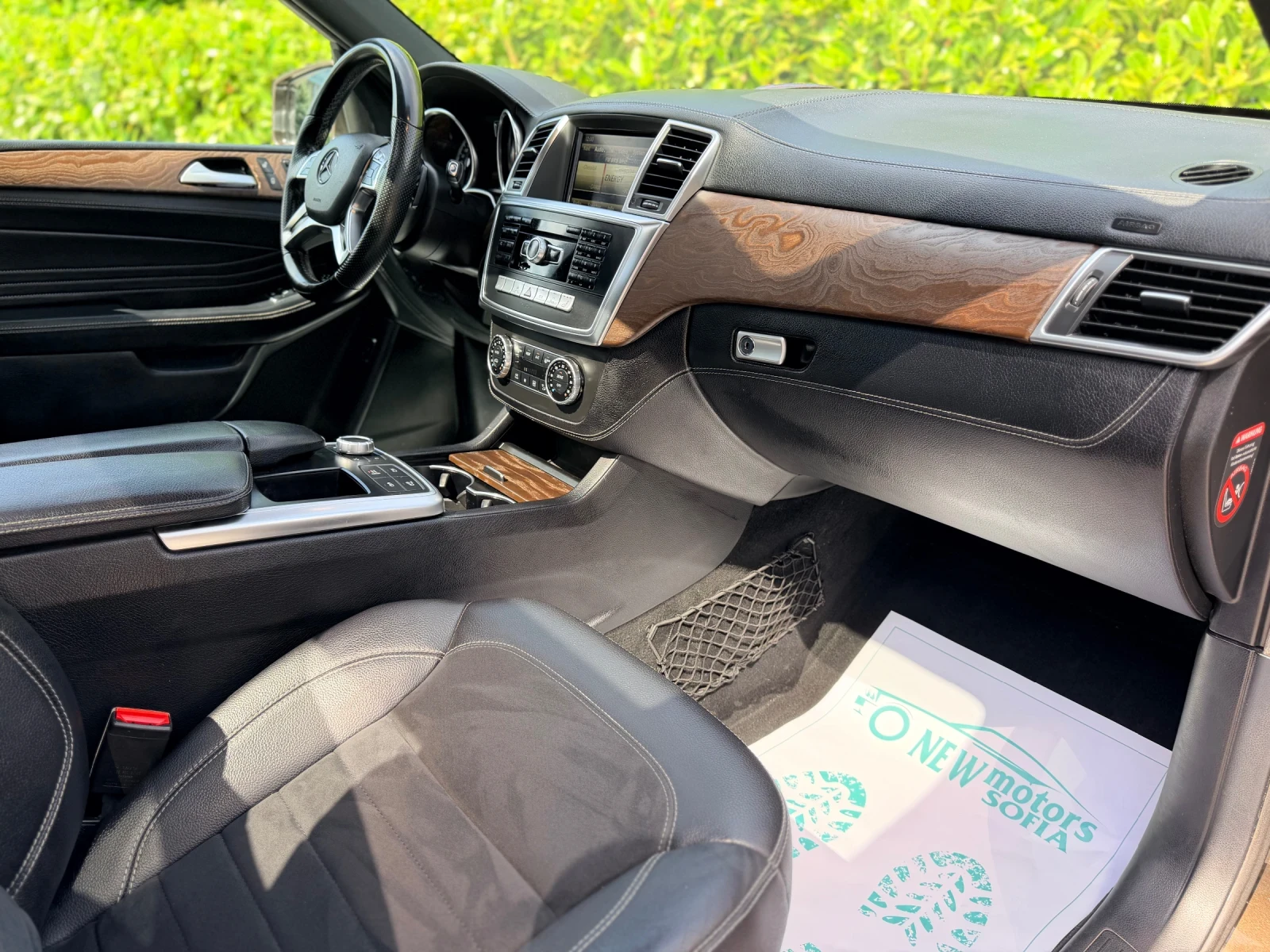 Mercedes-Benz ML 350 CDI- сервизна история-лизинг през Уникредит , снимка 10 - Автомобили и джипове - 55938386
