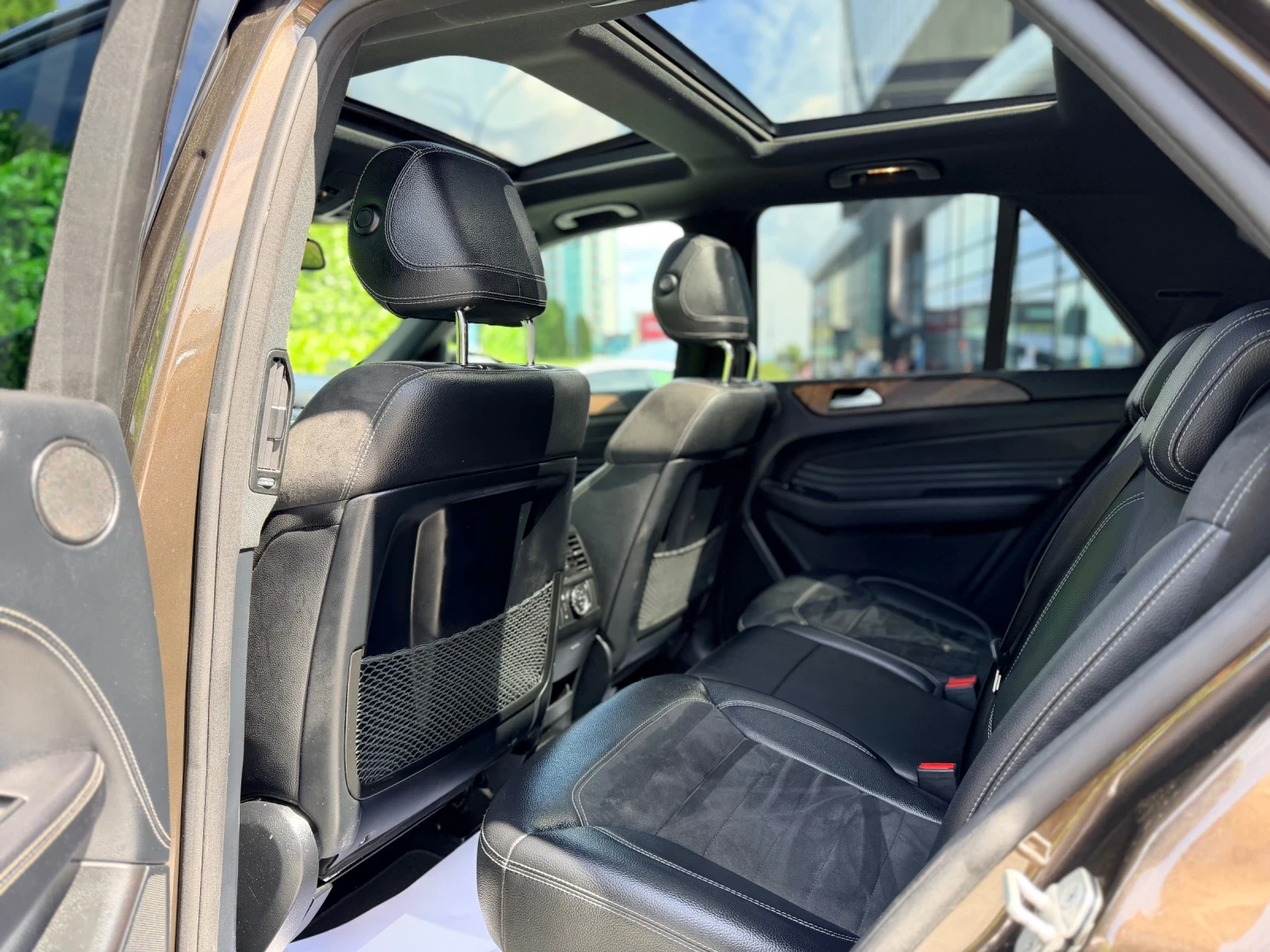 Mercedes-Benz ML 350 CDI- сервизна история-лизинг през Уникредит , снимка 12 - Автомобили и джипове - 55938386