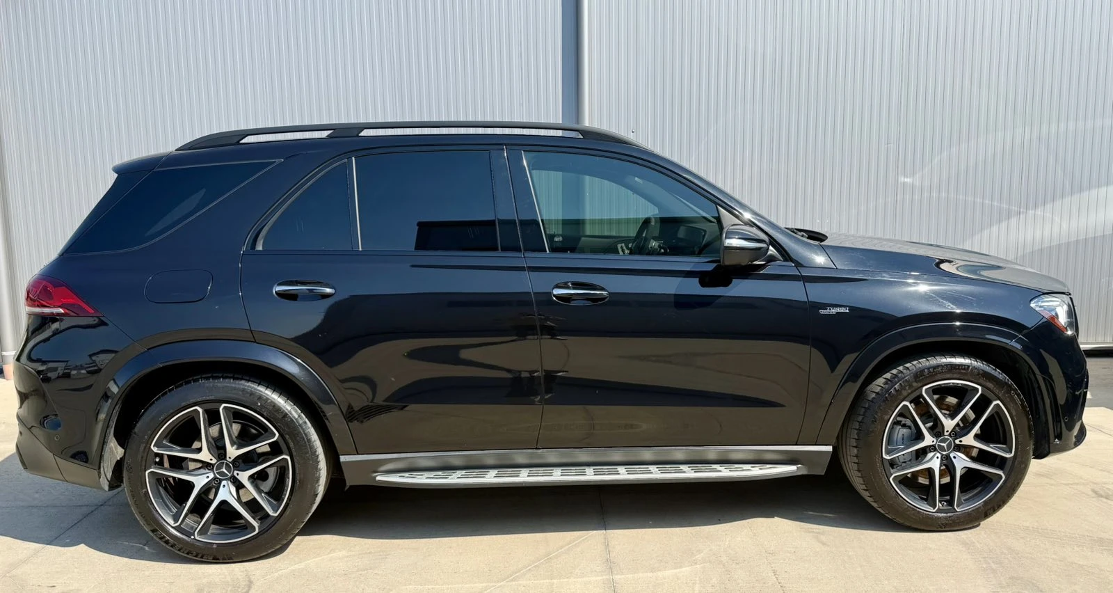 Mercedes-Benz GLE 53 4MATIC Night Package, снимка 6 - Автомобили и джипове - 56032524
