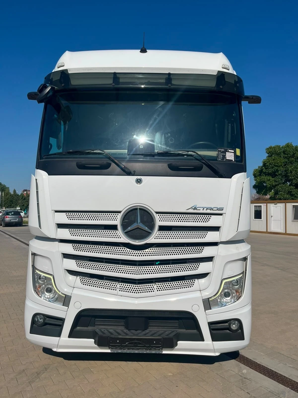 Mercedes-Benz Actros 1845