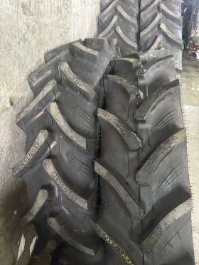 Трактор John Deere Комплект 4 бр. тесни гуми с джанти за редови обраб, снимка 2