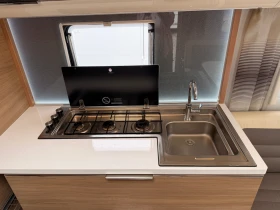 Каравана Adria Adora 613 UT, снимка 8