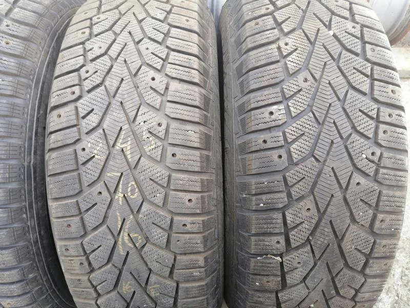 Гуми Зимни 245/70R16, снимка 4 - Гуми и джанти - 29589348