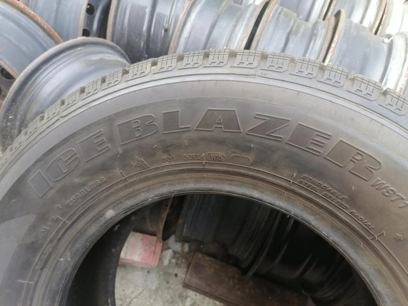 Гуми Зимни 245/70R16, снимка 11 - Гуми и джанти - 29589348