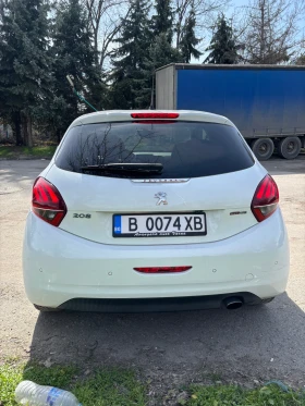 Peugeot 208 GT Line 1.6 BlueHDi 120 k.c. Камера / Парктроник /, снимка 4