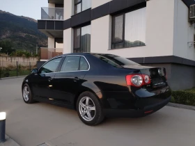 VW Jetta 2.0 TDI BKD 140hp 6ск Подгреви , снимка 7