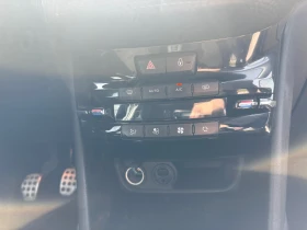 Peugeot 208 GT Line 1.6 BlueHDi 120 k.c. Камера / Парктроник / | Auto.bg — изображение 11