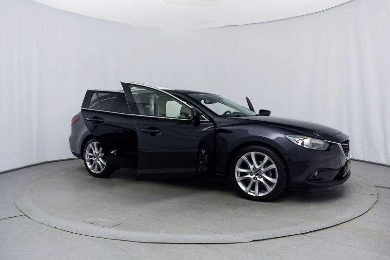 Mazda 6 2.2, снимка 3 - Автомобили и джипове - 47333327