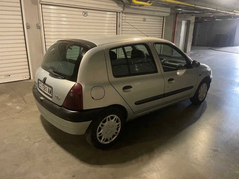 Renault Clio, снимка 4 - Автомобили и джипове - 47546870