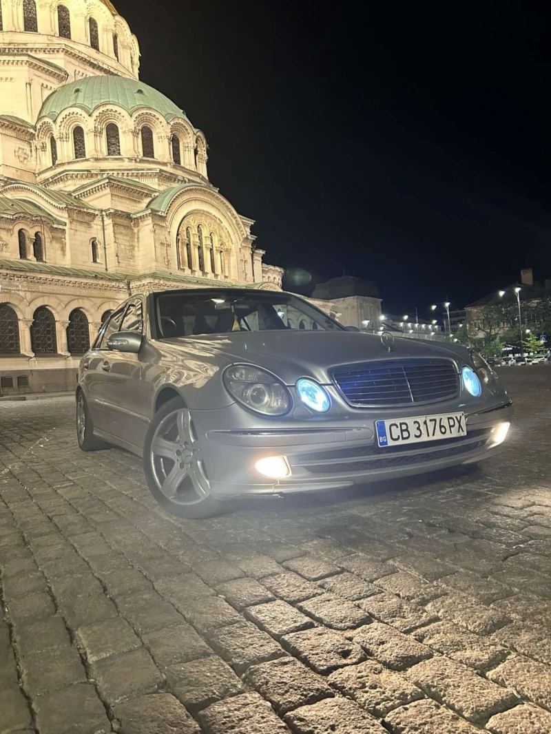 Mercedes-Benz E 270, снимка 3 - Автомобили и джипове - 47831084