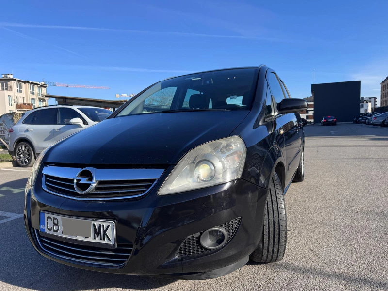 Opel Zafira, снимка 3 - Автомобили и джипове - 48098026