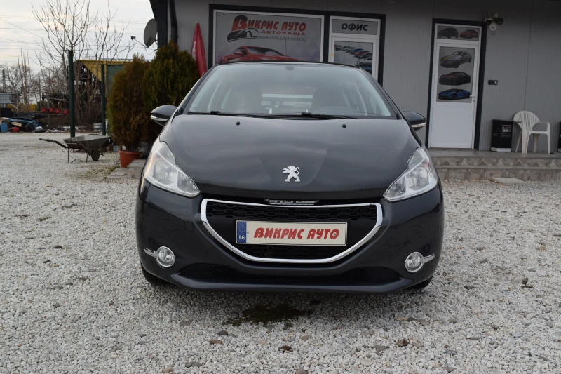 Peugeot 208 1.4 hdi* навигация* камера, снимка 2 - Автомобили и джипове - 48162763