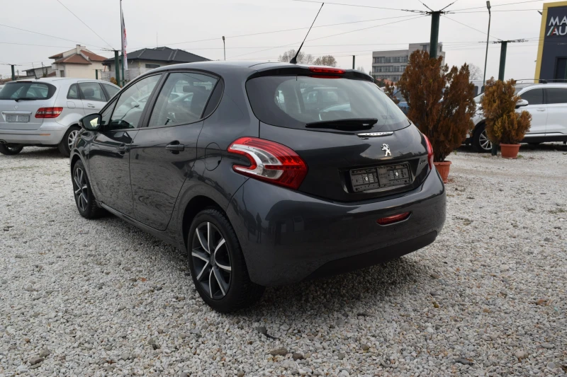 Peugeot 208 1.4 hdi* навигация* камера, снимка 5 - Автомобили и джипове - 48162763