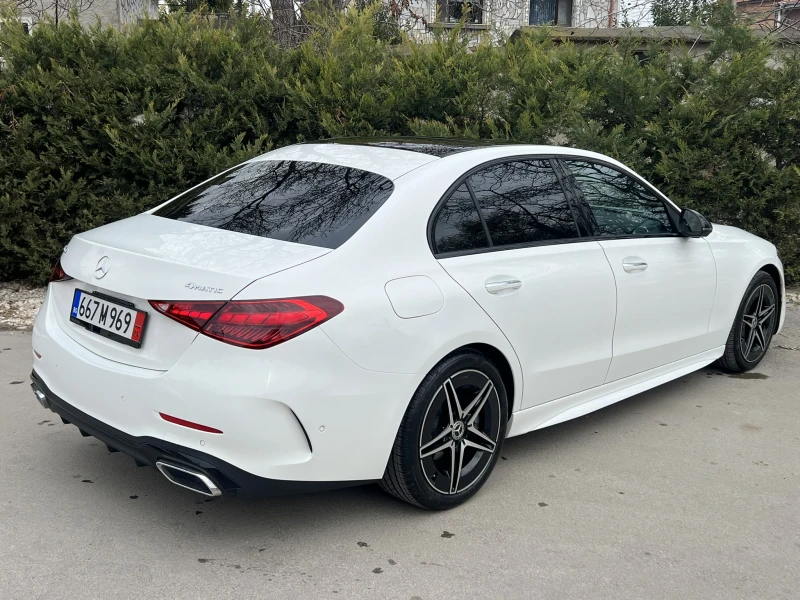 Mercedes-Benz C 300 AMG 4matic, снимка 4 - Автомобили и джипове - 48415937