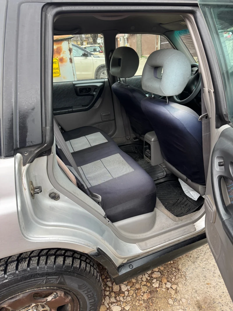 Subaru Forester Forester 1, снимка 10 - Автомобили и джипове - 48492051