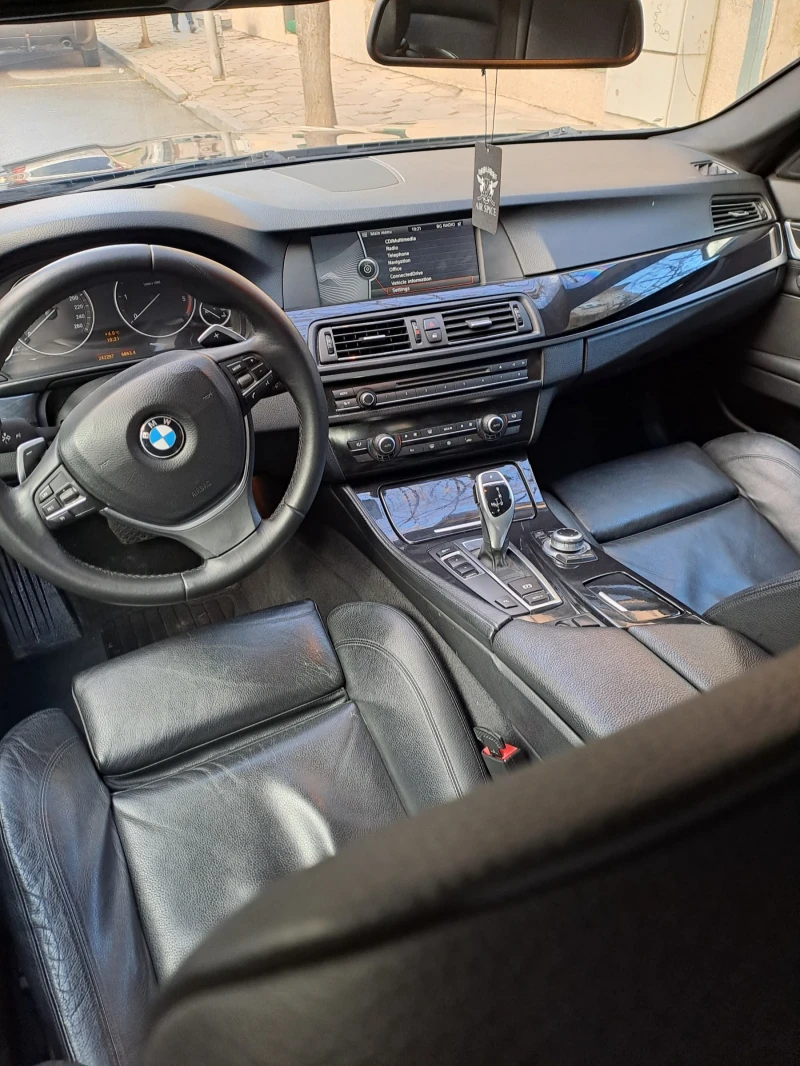 BMW 530, снимка 4 - Автомобили и джипове - 48604837