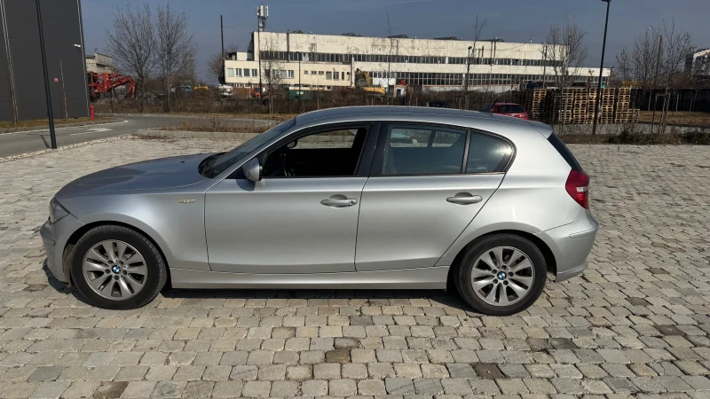 BMW 116 i, снимка 2 - Автомобили и джипове - 49556804