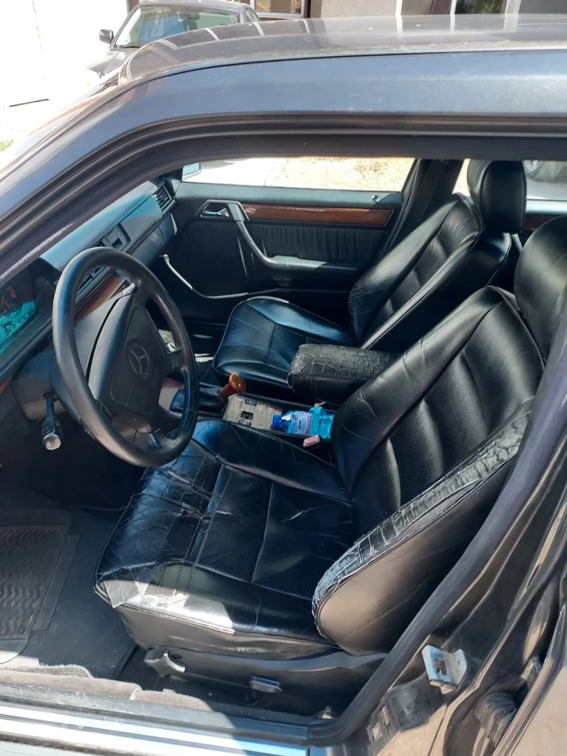 Mercedes-Benz 124, снимка 8 - Автомобили и джипове - 50010634