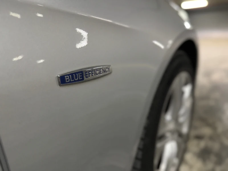 Mercedes-Benz E 350 Avantgarde/ 4 Matic/ BlueEfficiency/ Distronic, снимка 9 - Автомобили и джипове - 52427234