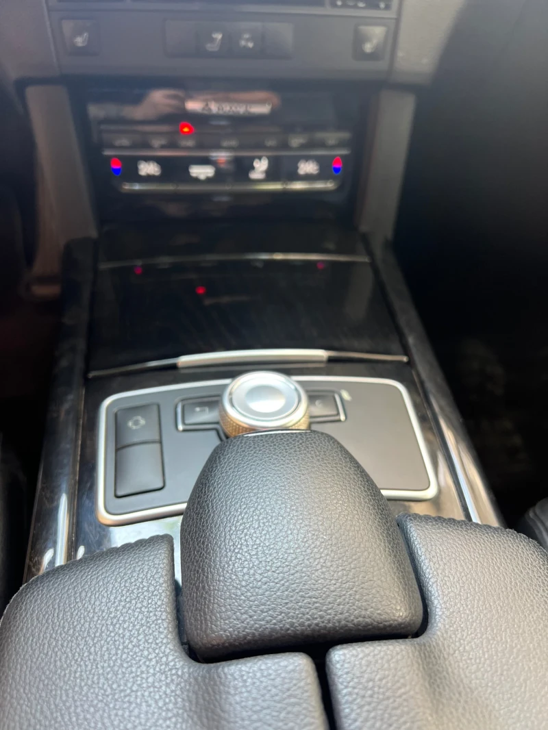 Mercedes-Benz E 350 Avantgarde/ 4 Matic/ BlueEfficiency/ Distronic, снимка 14 - Автомобили и джипове - 52427234