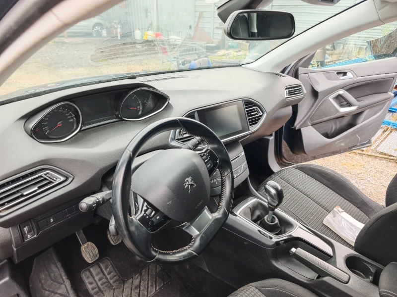 Peugeot 308 1.6hdi 2018 Euro 6B , снимка 11 - Автомобили и джипове - 51027495