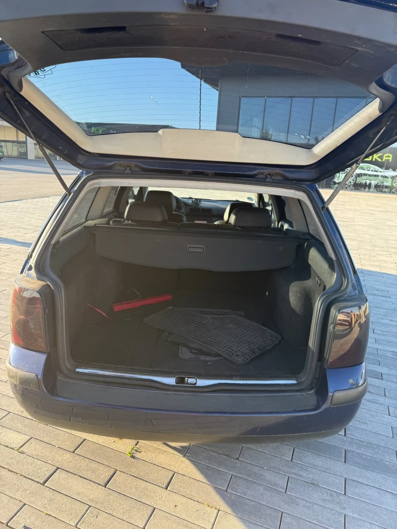 VW Passat, снимка 9 - Автомобили и джипове - 52517354