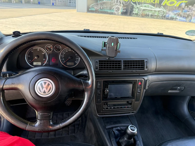 VW Passat, снимка 4 - Автомобили и джипове - 52517354