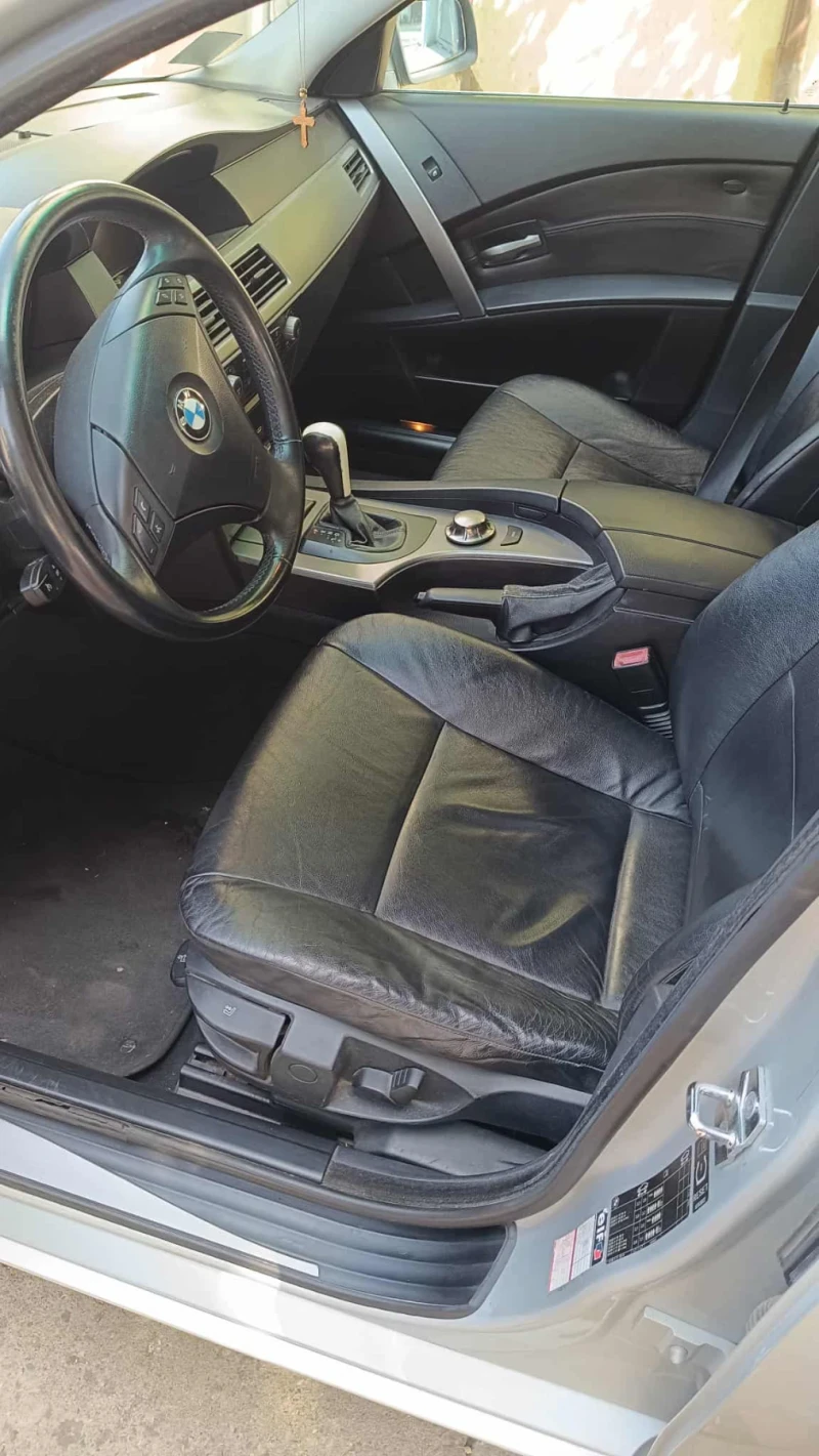BMW 525, снимка 9 - Автомобили и джипове - 52376137