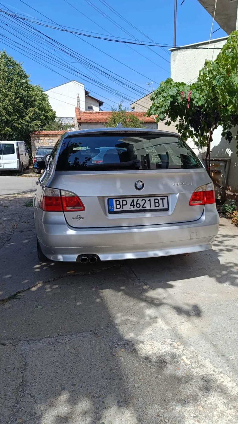 BMW 525, снимка 3 - Автомобили и джипове - 52376137