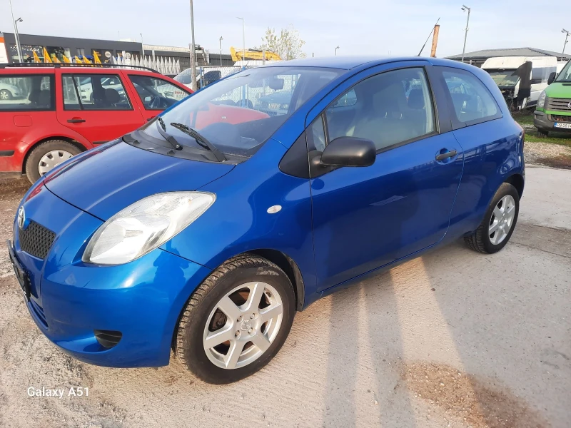 Toyota Yaris 1000 куб. Бензин, КЛИМАТИК , снимка 3 - Автомобили и джипове - 52634513