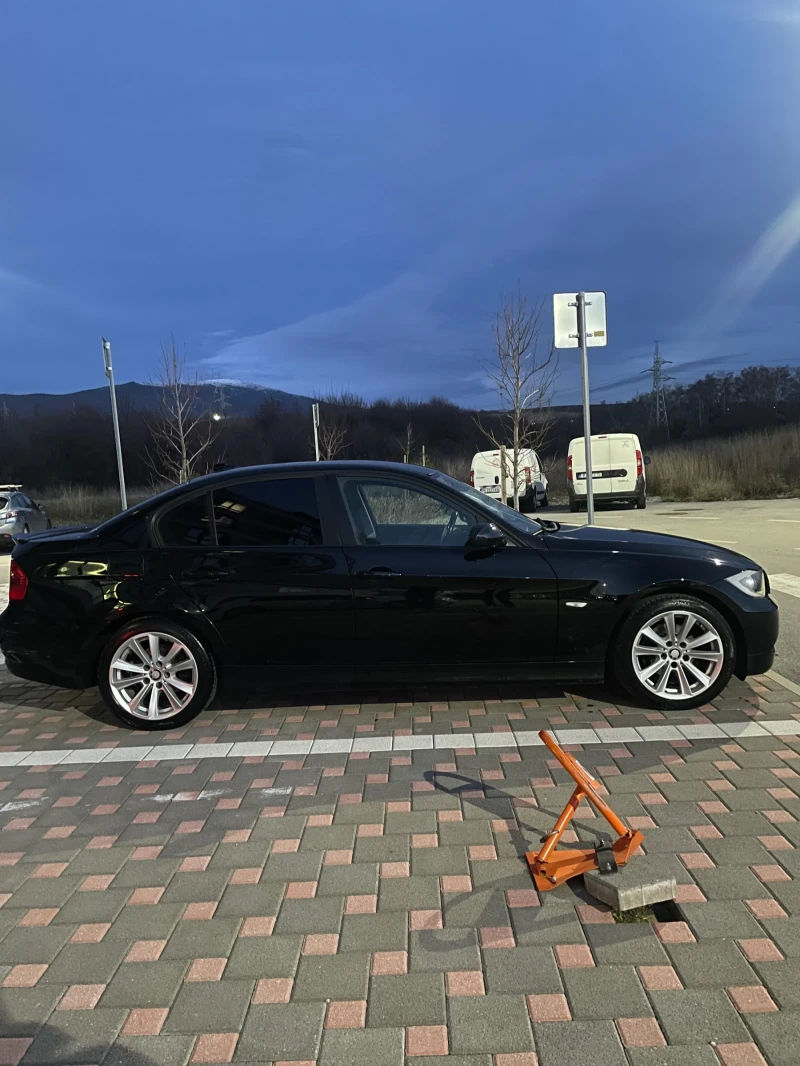 BMW 318, снимка 5 - Автомобили и джипове - 52645387