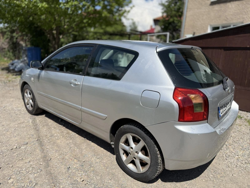 Toyota Corolla D4D 90 К.С., снимка 5 - Автомобили и джипове - 52662799