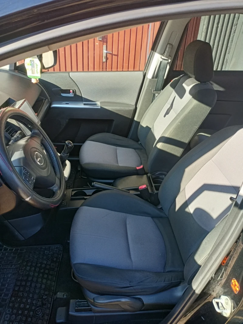 Mazda 5, снимка 13 - Автомобили и джипове - 52797438