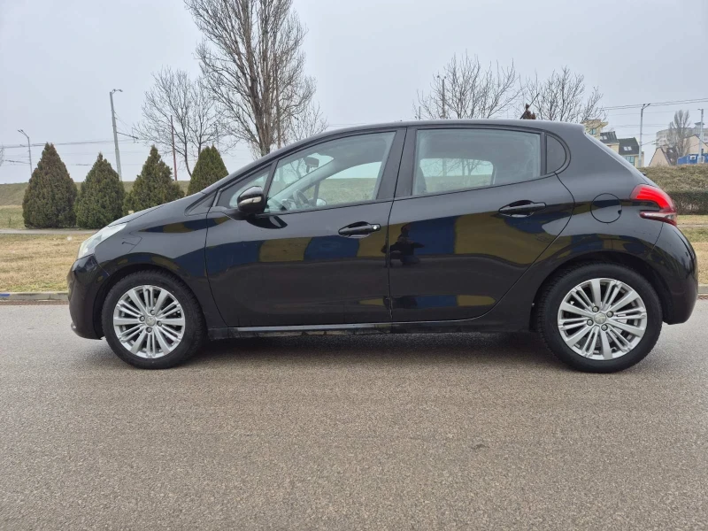 Peugeot 208 Peugeot 208 1.2VTI GPL EURO 6B, снимка 2 - Автомобили и джипове - 53224235