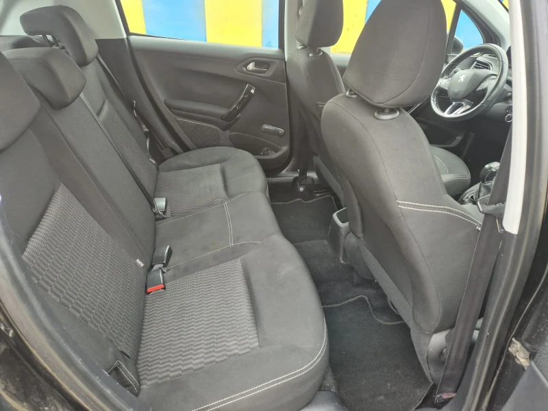 Peugeot 208 Peugeot 208 1.2VTI GPL EURO 6B, снимка 12 - Автомобили и джипове - 53224235