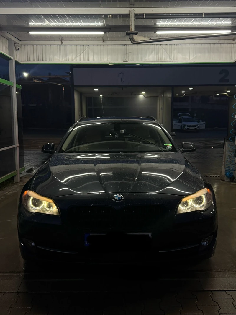 BMW 520 ГОЛЯМА НАВИГАЦИЯ* ПЕРА* КОЖА* BIXENON* ПАРКТРОНИК