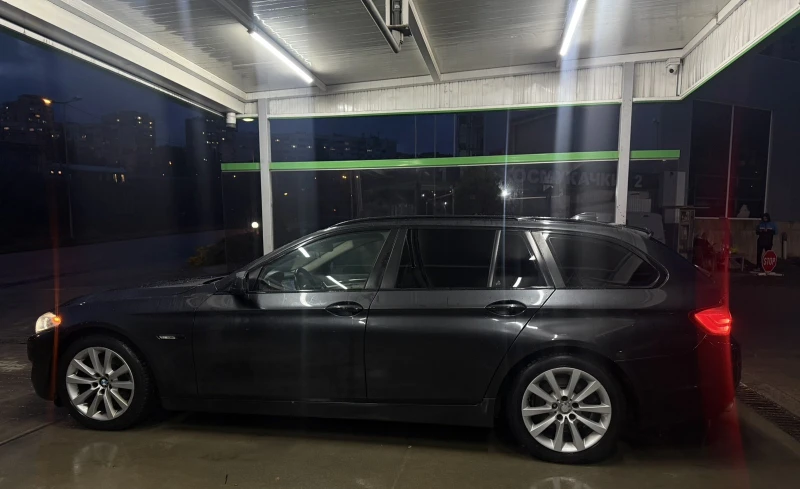 BMW 520 ГОЛЯМА НАВИГАЦИЯ* ПЕРА* КОЖА* BIXENON* ПАРКТРОНИК, снимка 8 - Автомобили и джипове - 53457134