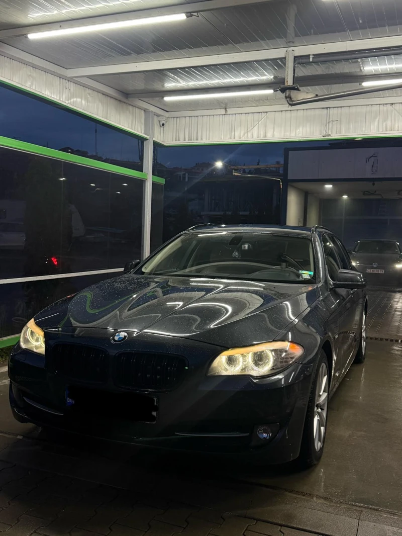 BMW 520 ГОЛЯМА НАВИГАЦИЯ* ПЕРА* КОЖА* BIXENON* ПАРКТРОНИК, снимка 4 - Автомобили и джипове - 53457134