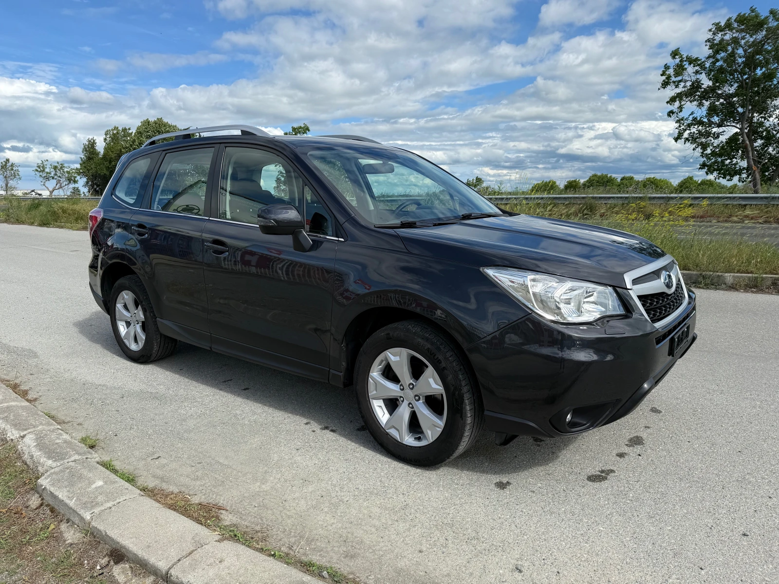 Subaru Forester 2.0 AUT. ШВЕЙЦАРИЯ - изображение 4